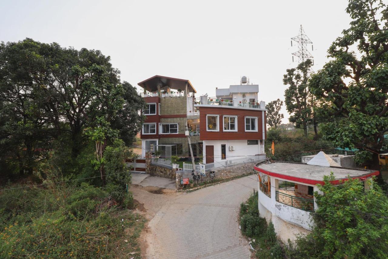Saffronstays Asher House, 데라둔 외부 사진